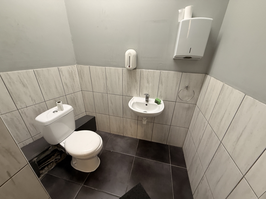 To Let Commercial Property for Rent in Atlas Gardens Western Cape